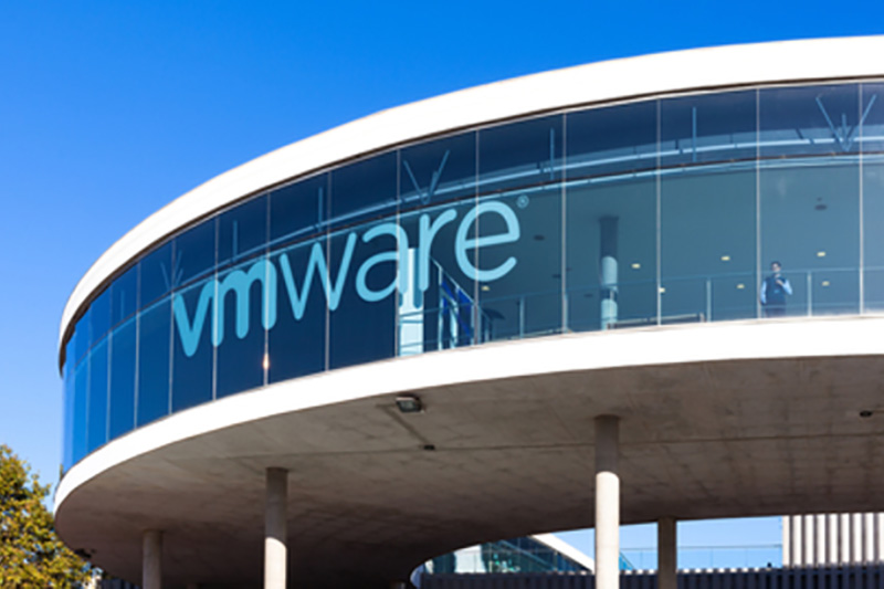 VMware شرکت تولیدکننده نرم‌افزارهای شبکه‌ای خرید