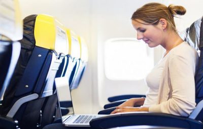 laptop-airplane-flight-760x400