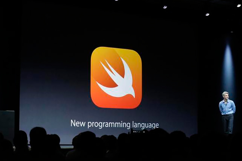 خداحافظی بنیانگذار زبان برنامه‌نویسی Swift با شرکت اپل